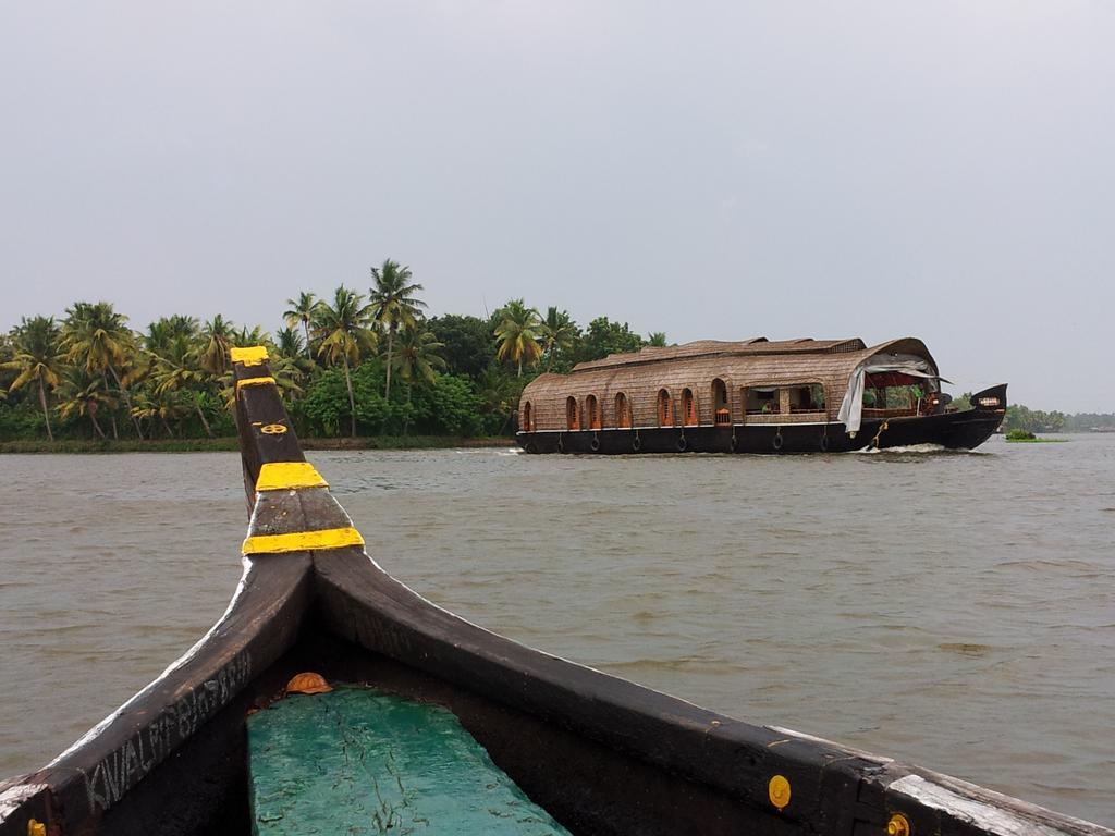 Marari Dreamz Vila Alappuzha Exterior foto